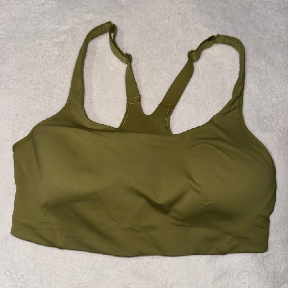 lululemon all powered up bra Olive Green Sports Bra